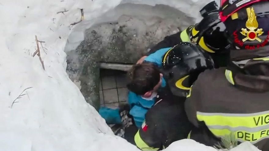 Survivors Rescued from Italian Hotel Following Avalanche