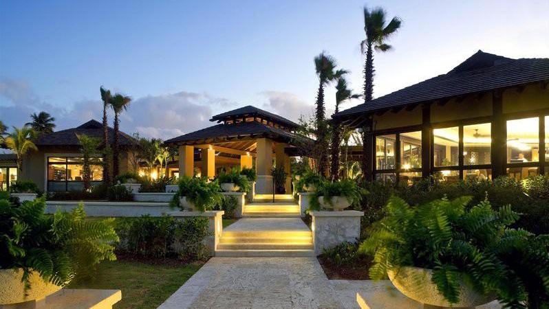 St. Regis Bahia Beach to Wrap Up Major Overhaul in October
