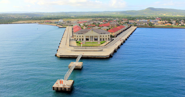 Jamaica Forecasts 1.5 Million Cruise Arrivals at Falmouth by 2021