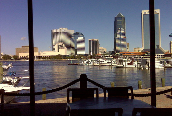 Carnival Cruise Signs Contract to Stay in Jacksonville, Florida