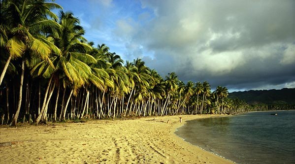 Chinese Eye Dominican Republic as Tourists, Investors