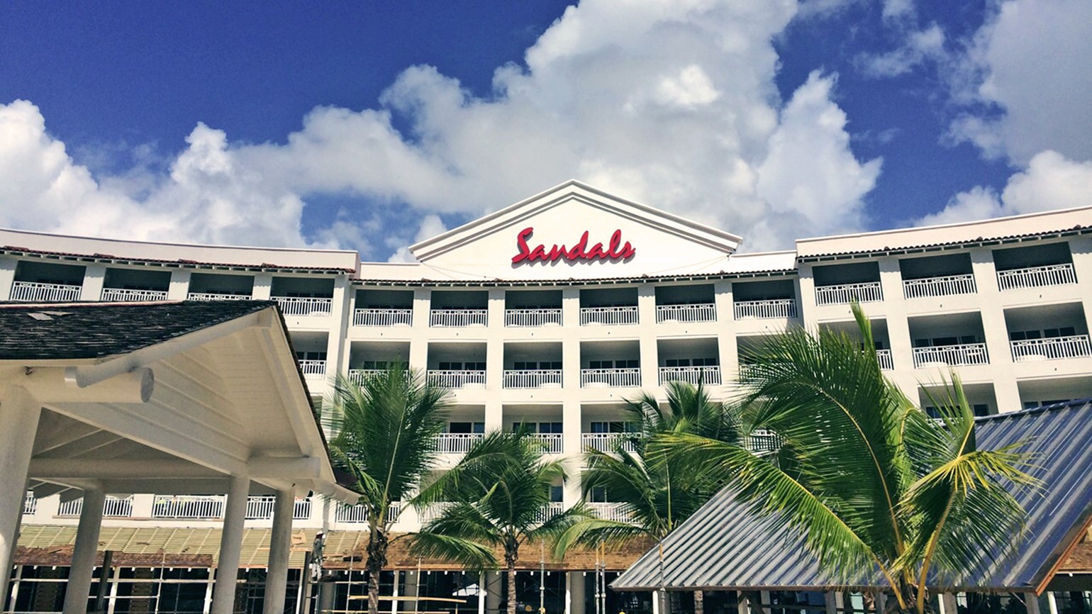 Sandals Unveils Two-Resort Vacations