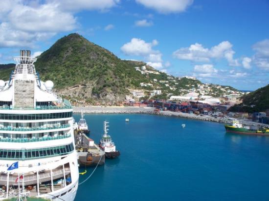 St. Maarten Tourism Shifts Marketing Focus Following Budget Cuts