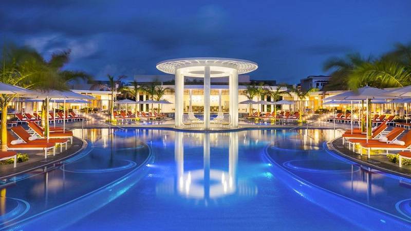 Signature Adds The Grand at Moon Palace Cancun to Collection