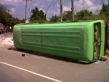 Two Celebrity Passengers Die in Tour Bus Crash in BVI