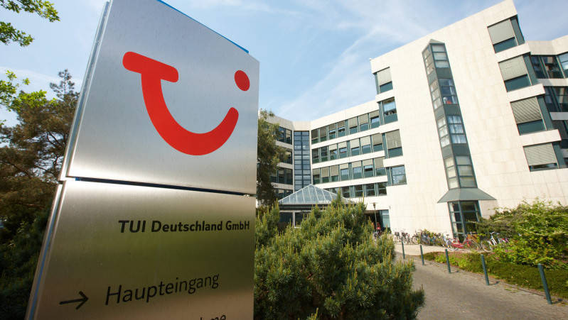TUI Group Reshuffles Hotel Division in Search of Growth
