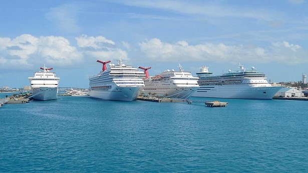 Holland America to Add Nine Extended Hawaii Cruises