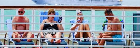 cruise passengers