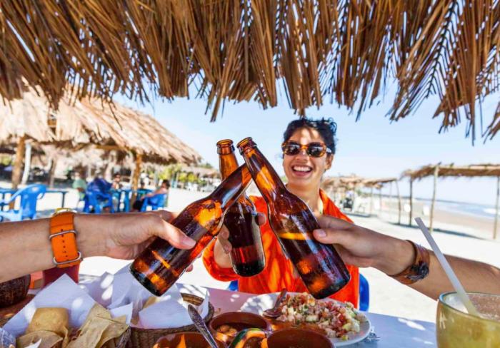 Chinese tourists in Cancun