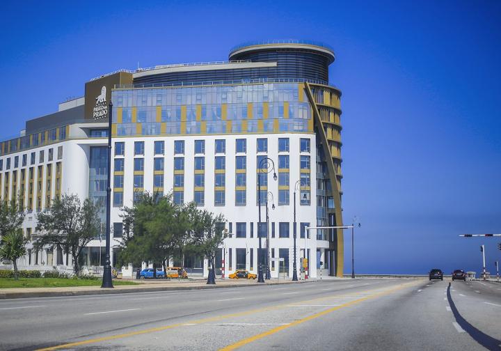 hotel chains dump Cuba