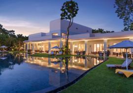 Hyatt Acquires Mr & Mrs Smith