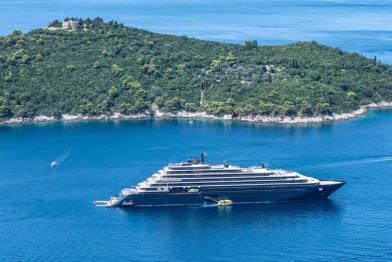 luxury cruises in the Caribbean